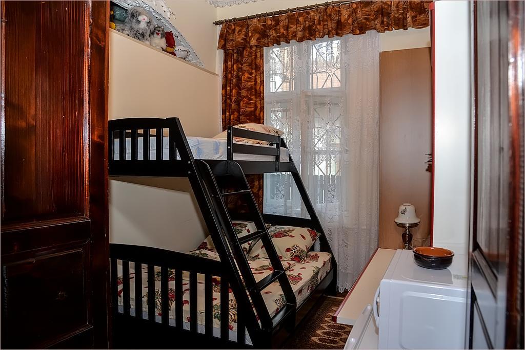 Vip-Apartments Angel Palas Çernivtsi Dış mekan fotoğraf