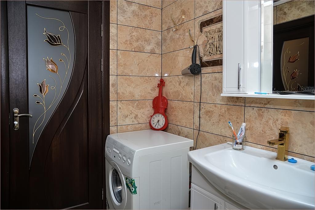 Vip-Apartments Angel Palas Çernivtsi Dış mekan fotoğraf