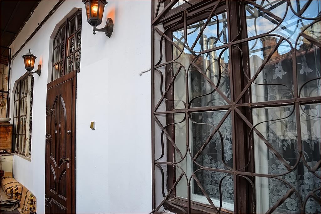 Vip-Apartments Angel Palas Çernivtsi Dış mekan fotoğraf