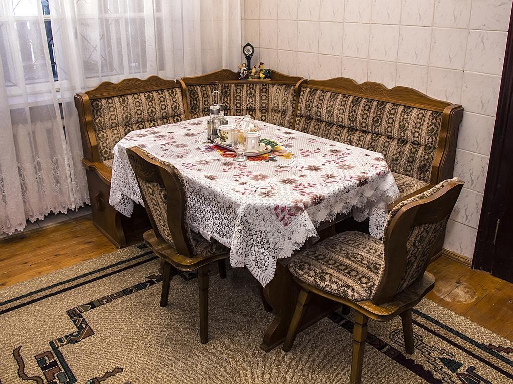 Vip-Apartments Angel Palas Çernivtsi Dış mekan fotoğraf